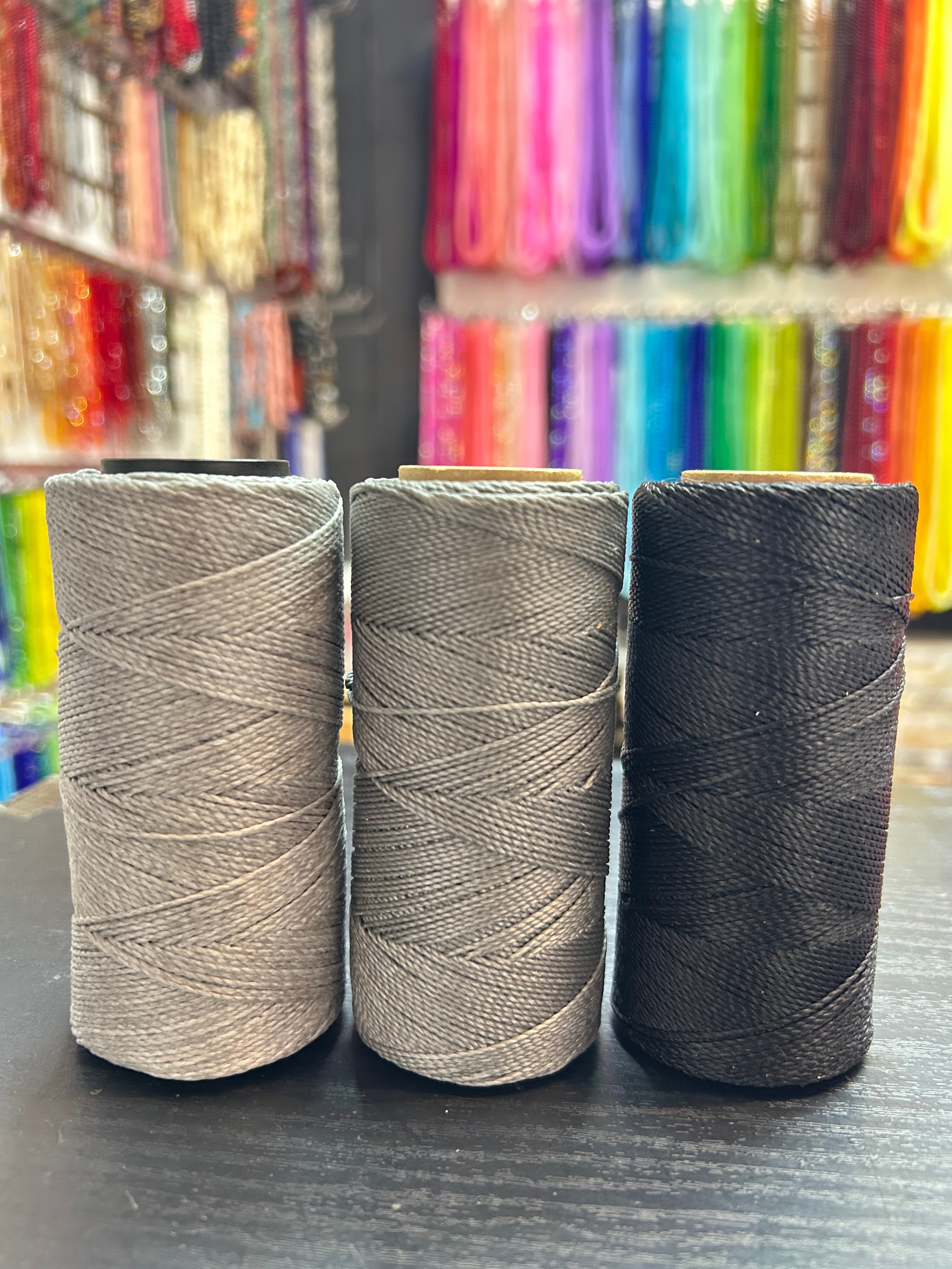 Encerados grises y negro